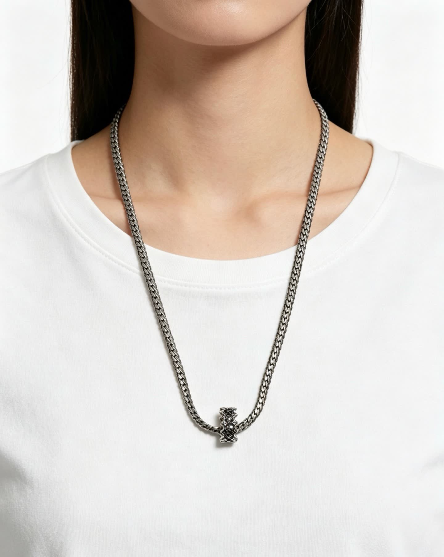 Louis Vuitton Silver Chain Necklace with Flower Pendant